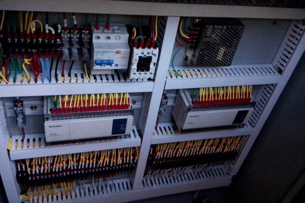 1589198385112439.jpg 06.jpg